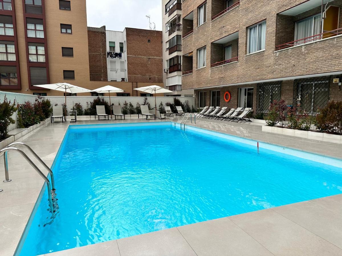 Juan Bravo Apartamento A Estrenar Con Piscina Мадрид Экстерьер фото